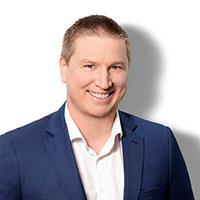 Geoff Murray, Broker